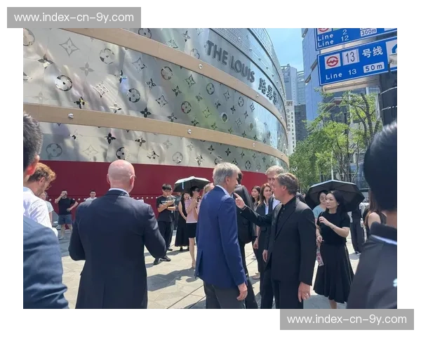 巴黎FC主帅吉利获LVMH集团信任，哲科或因他转投